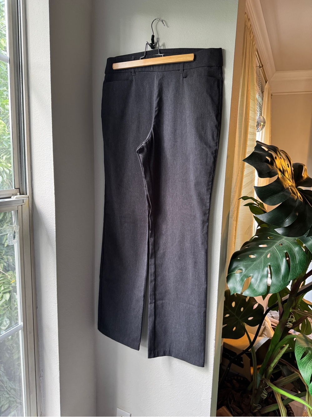 Maurices Straight-Leg Pants in Charcoal Black - Picture 3 of 3